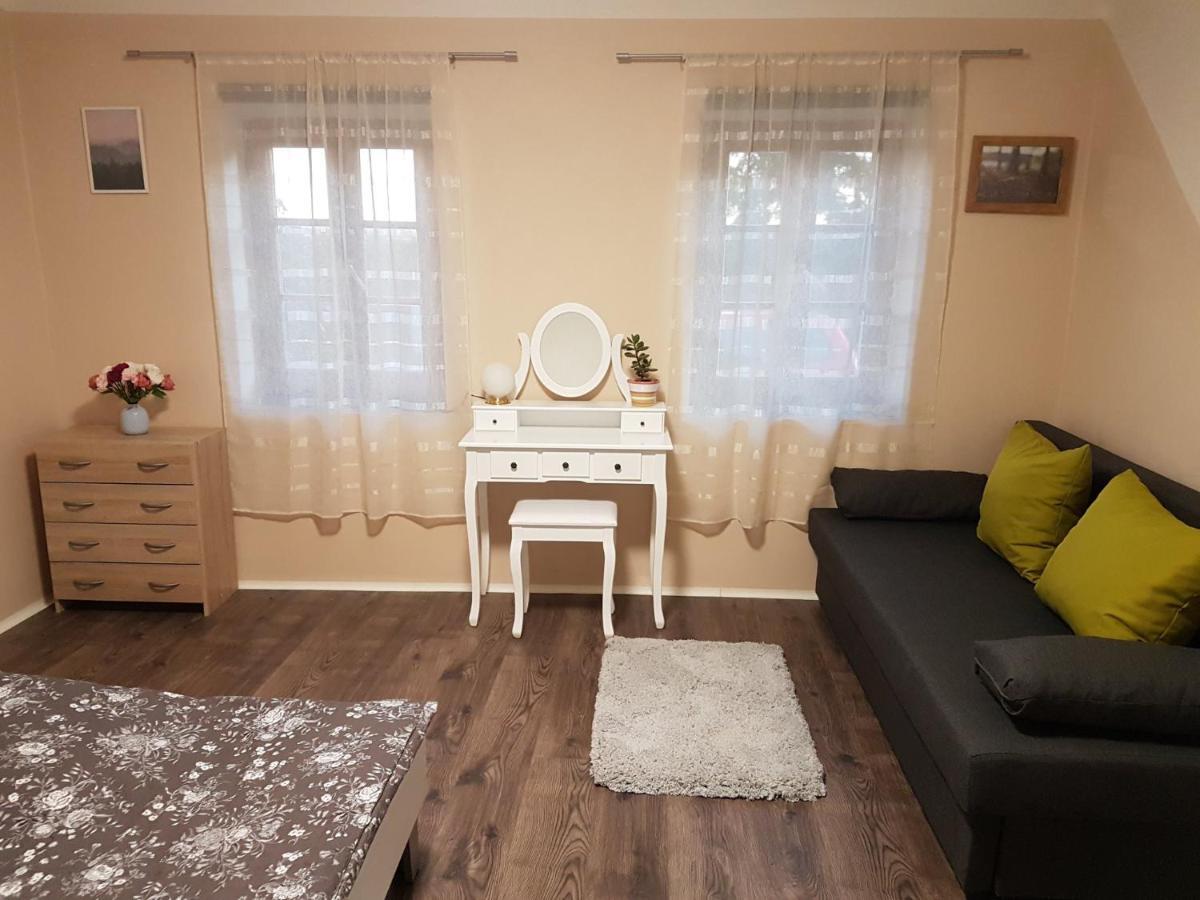 Ubytování u Ještěrky Jaroslavice  Esterno foto